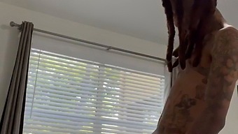 Friendly Faces In A Steamy Threesome