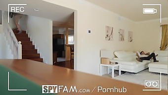 Stepson'S Voyeuristic Family Witnesses Stepfather'S Hardcore Session With Busty Stepdaughter, Culminating In A Climactic Finish.